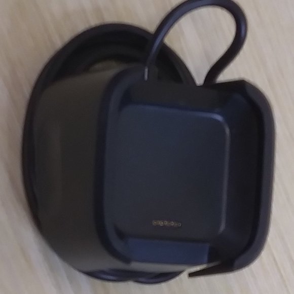Fit Versa 2 Black Replacement Charger for your watch - Picture 1 of 3